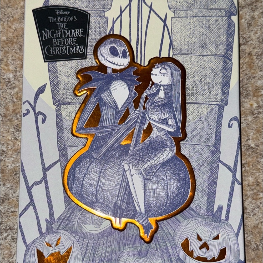 Disney’s The Nightmare Before Christmas Eyeshadow Palette New